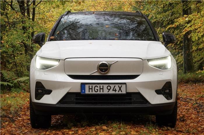 Volvo XC40 Recharge single motor bookings open